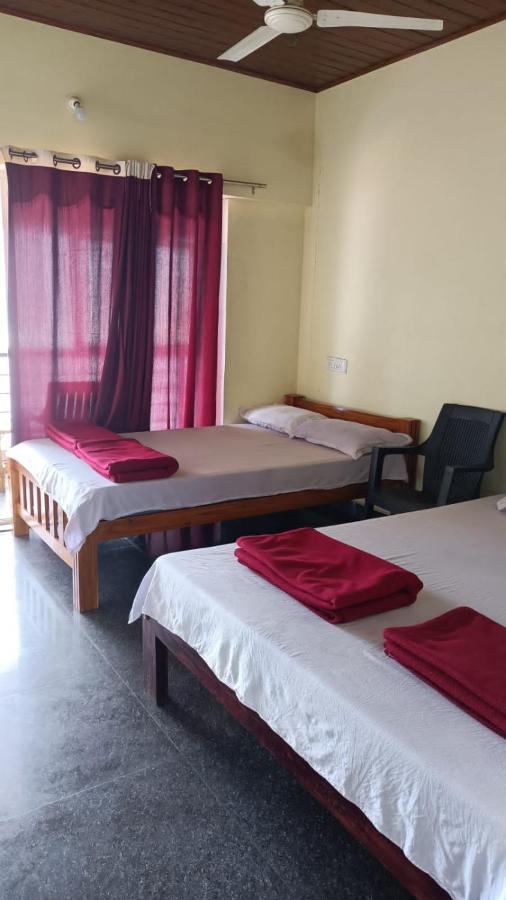 Gokarna Govekar Sea Facing Rooms Buitenkant foto