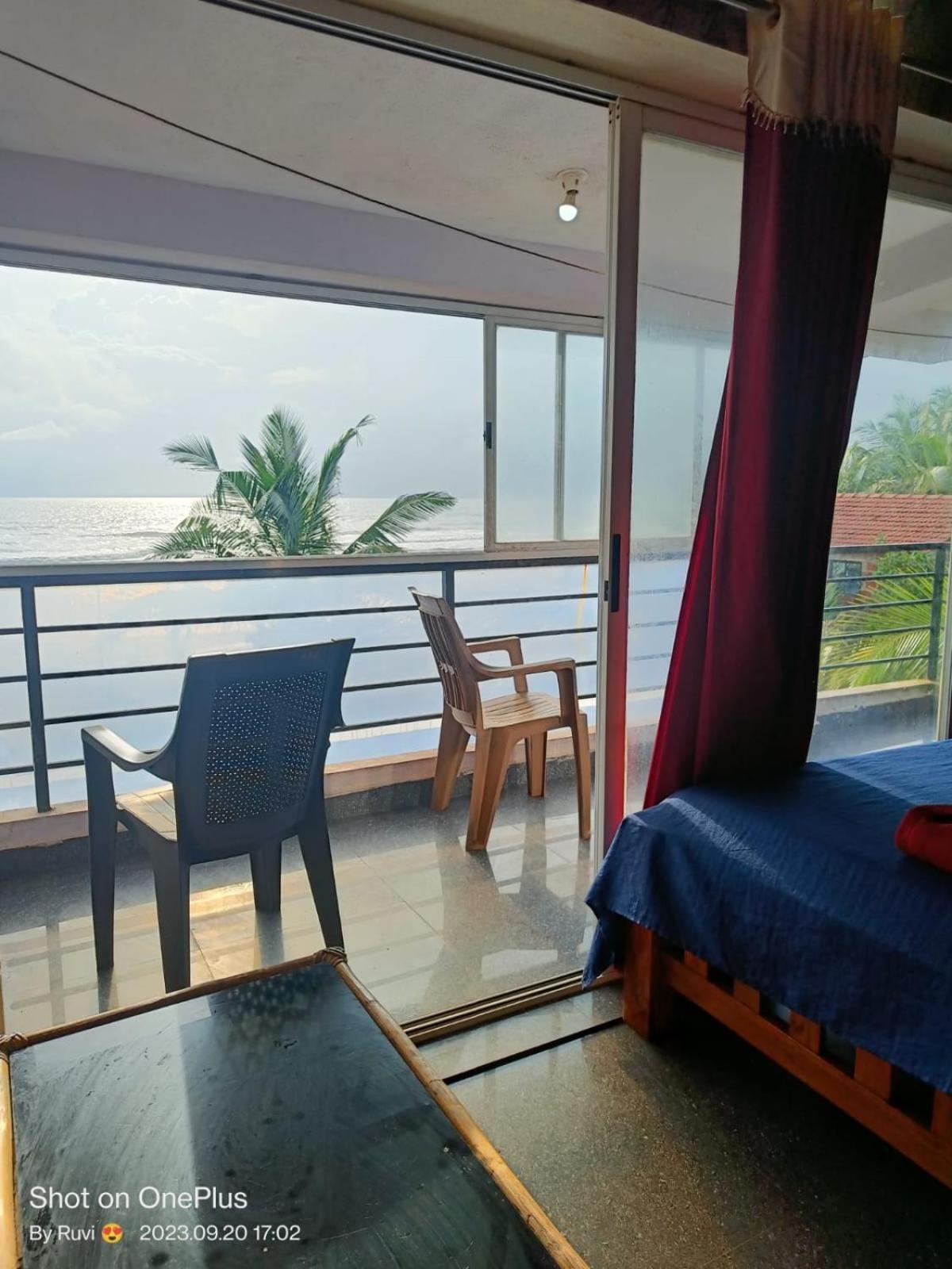 Gokarna Govekar Sea Facing Rooms Buitenkant foto