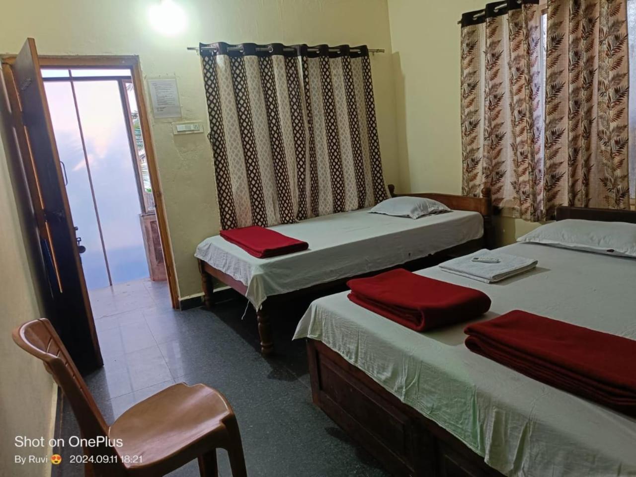 Gokarna Govekar Sea Facing Rooms Buitenkant foto