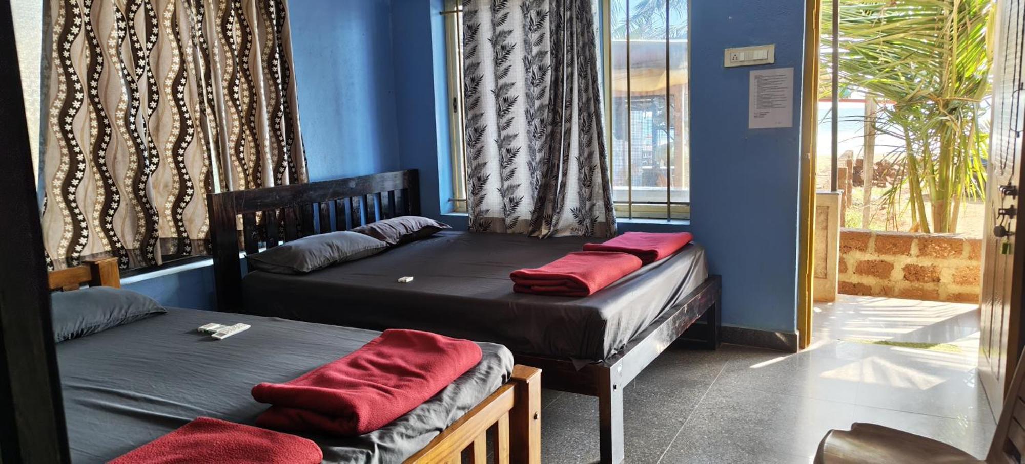 Gokarna Govekar Sea Facing Rooms Buitenkant foto