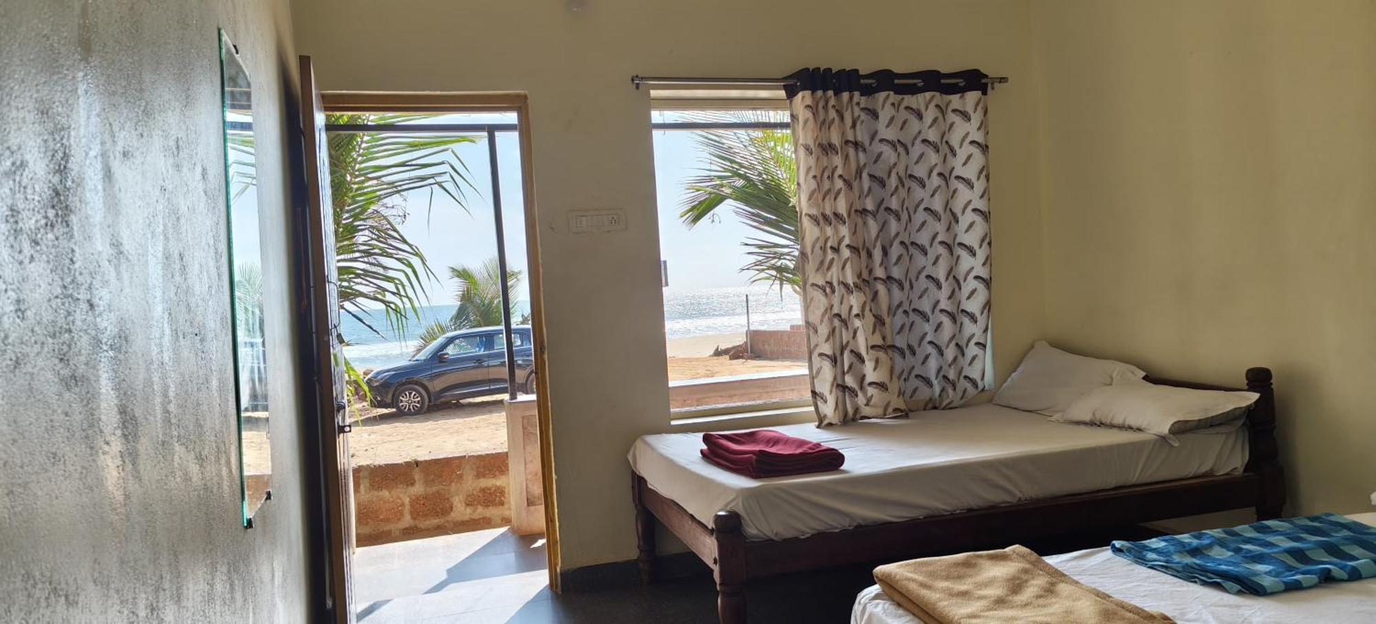 Gokarna Govekar Sea Facing Rooms Buitenkant foto