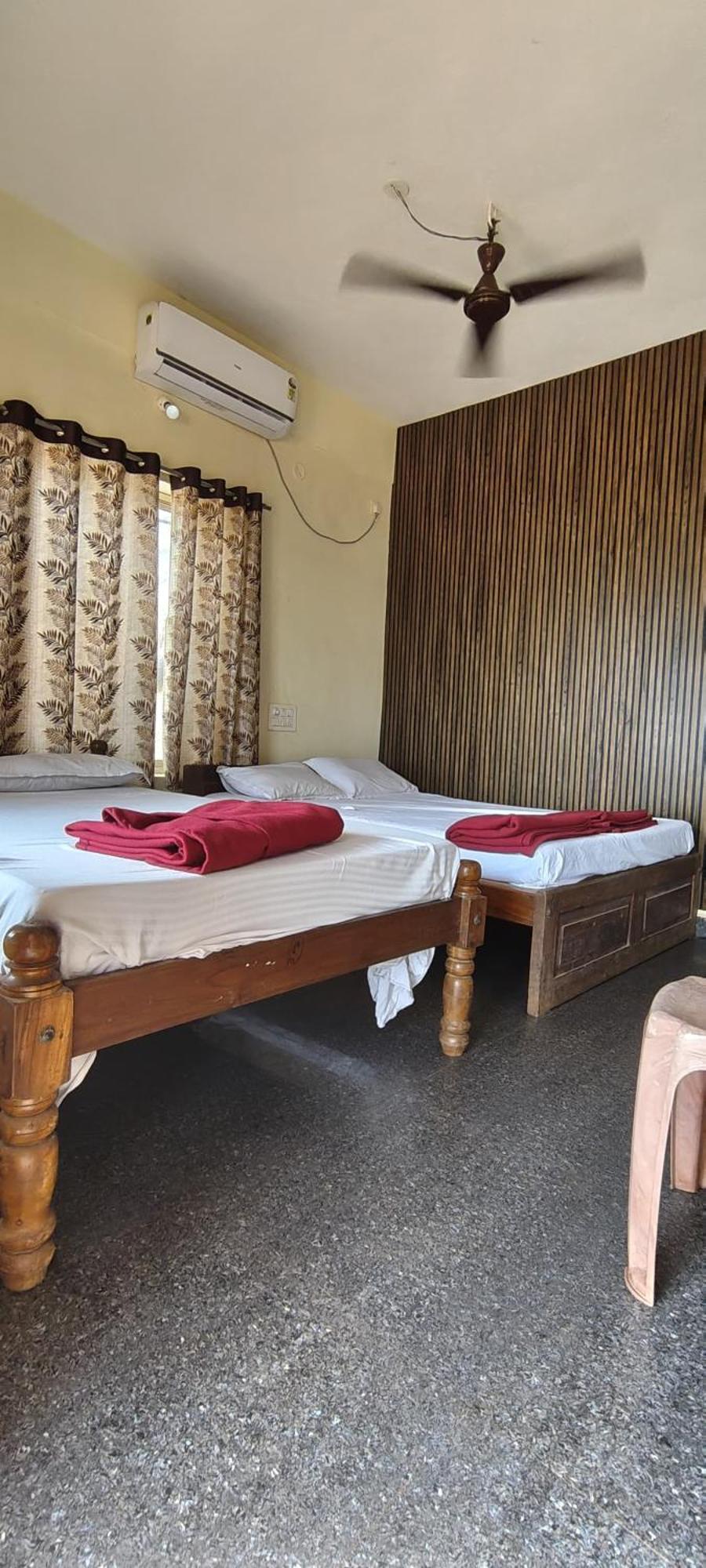 Gokarna Govekar Sea Facing Rooms Buitenkant foto
